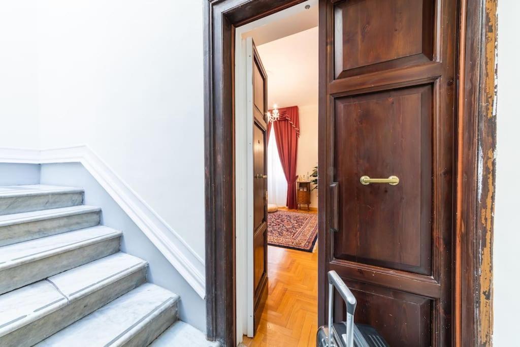 Appartement Domus Quirinale à Rome Extérieur photo