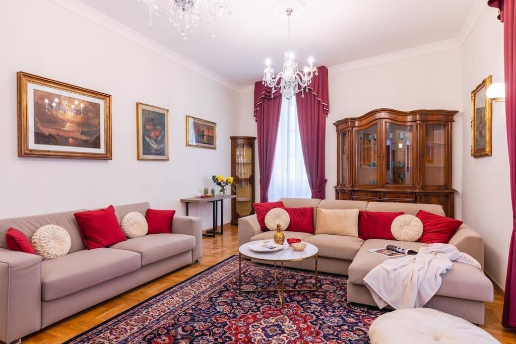 Appartement Domus Quirinale à Rome Extérieur photo